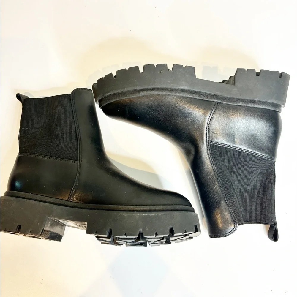 Schutz | Billie Casual Bootie
